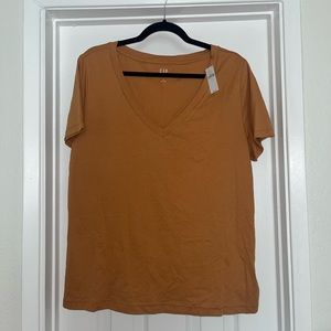 NWT MUSTARD GAP TEE